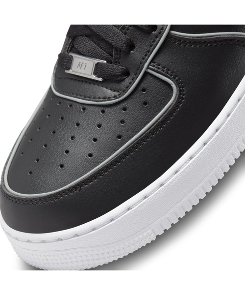 ナイキエアフォース1'07LV8メンズシューズ/NikeAirForce1'07LV8Men'sShoes＜22.5-30cm展開＞