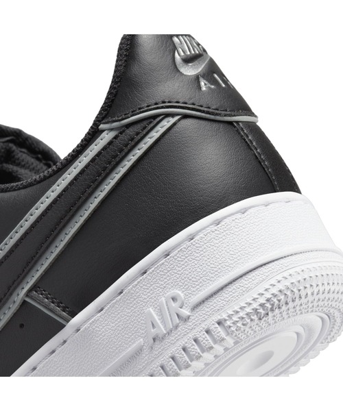ナイキエアフォース1'07LV8メンズシューズ/NikeAirForce1'07LV8Men'sShoes＜22.5-30cm展開＞