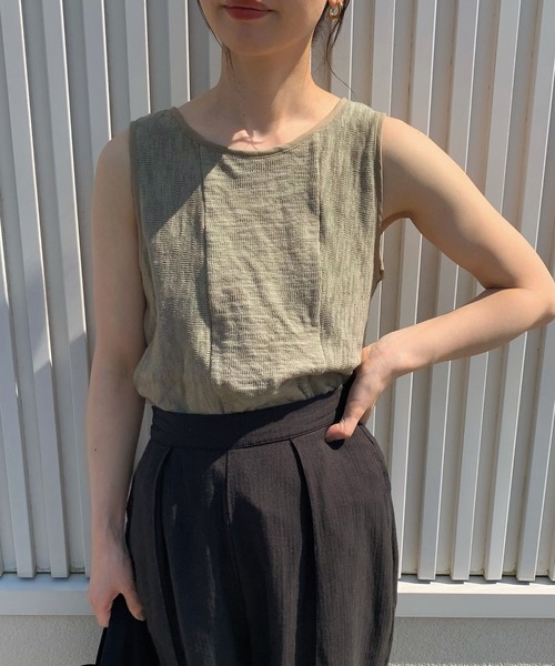 select MOCA by son（セレクトモカバイソン）の「リブ切り替えリラックスタンクトップ（タンクトップ・レディース・ブラック/ブラウン/オリーブ・FREE）」の3枚目の写真