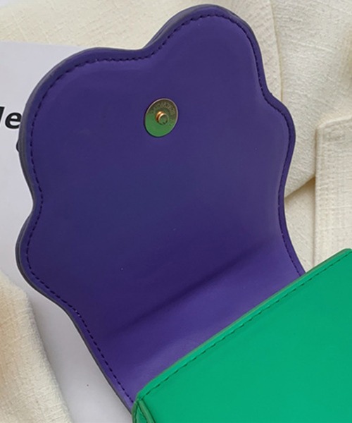 aimoha（アイモハ）の「花形ミニショルダーバッグ（ハンドバッグ・レディース・ブラック/パープル/イエロー/オレンジ/ブルー・FREE）」の17枚目の写真