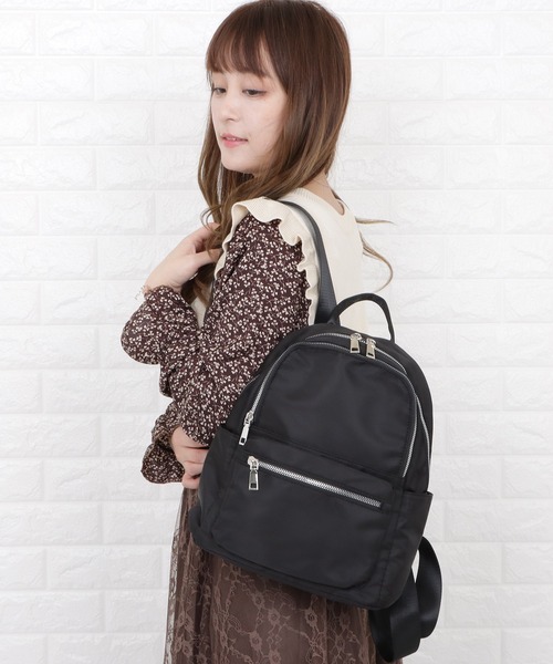 Lace Ladies(レースレディース)の「撥水ナイロンリュック(バックパック/リュック・レディース・ブラック・M/L)」の15枚目の写真