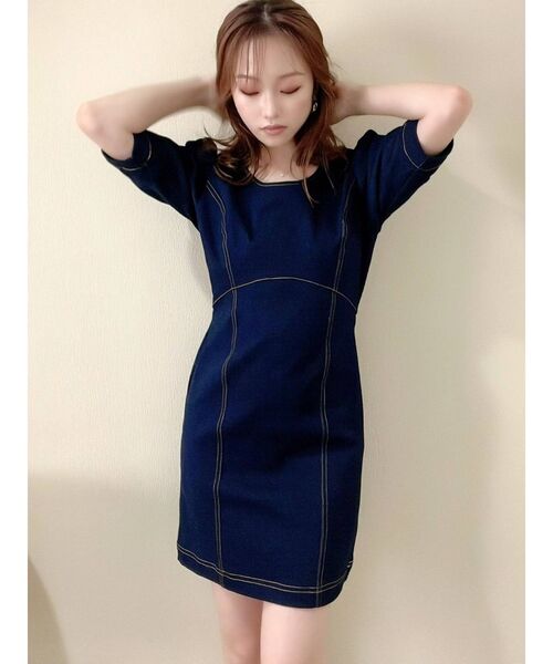 RESEXXY(リゼクシー)の「ステッチデザインミニワンピース(ワンピース・レディース・ブラック/インディゴブルー/ブラウン・FREE)」の7枚目の写真