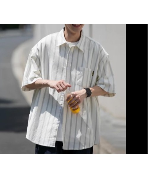 SETUP7（セットアップセブン）の「【SETUP7】オーバーシルエット刺繍入り半袖シャツ　ハーフスリーブシャツ　ストライプ　/　チェック（シャツ/ブラウス・メンズ・ホワイト/ベージュ/ブルー/ブラック/サックスブルー/ホワイト系その他2/ネイビー/ライトグリーン・FREE/L/M）」の2枚目の写真