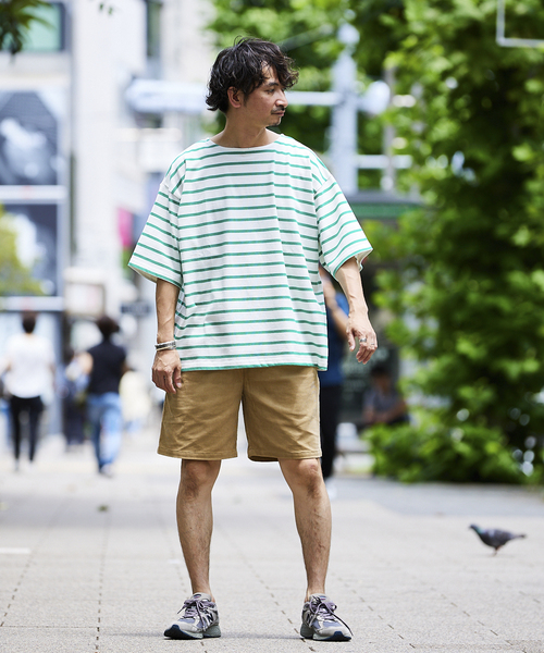 JOURNAL STANDARD relume（ジャーナルスタンダード　レリューム）の「オーバーサイズ ボートネックボーダーTシャツ（Tシャツ/カットソー・メンズ・ブラック/グリーン/ブルー/ネイビー・MEDIUM/LARGE）」の11枚目の写真