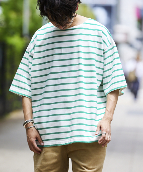 JOURNAL STANDARD relume（ジャーナルスタンダード　レリューム）の「オーバーサイズ ボートネックボーダーTシャツ（Tシャツ/カットソー・メンズ・ブラック/グリーン/ブルー/ネイビー・MEDIUM/LARGE）」の13枚目の写真