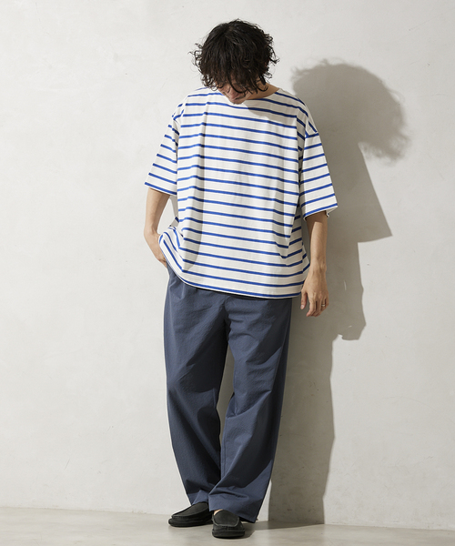 JOURNAL STANDARD relume（ジャーナルスタンダード　レリューム）の「オーバーサイズ ボートネックボーダーTシャツ（Tシャツ/カットソー・メンズ・ブラック/グリーン/ブルー/ネイビー・MEDIUM/LARGE）」の16枚目の写真