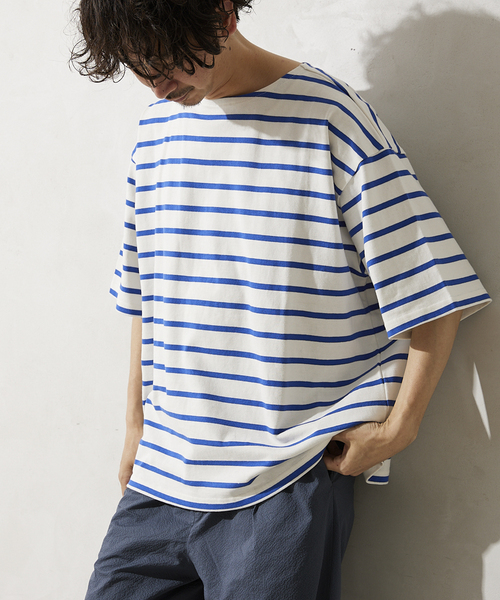 JOURNAL STANDARD relume（ジャーナルスタンダード　レリューム）の「オーバーサイズ ボートネックボーダーTシャツ（Tシャツ/カットソー・メンズ・ブラック/グリーン/ブルー/ネイビー・MEDIUM/LARGE）」の20枚目の写真