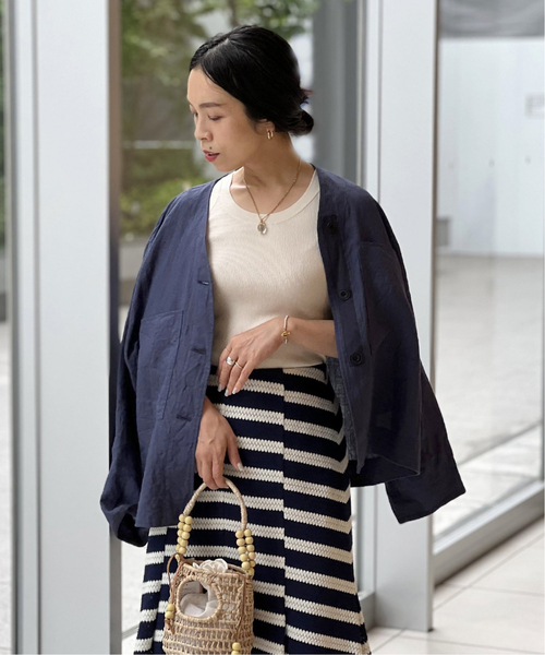 IENA LA BOUCLE（イエナラブークル）の「IENA LA BOUCLE 麻シーチングVネックブルゾン（ブルゾン・レディース・ネイビー/カーキ/アイボリー・FREE）」の18枚目の写真
