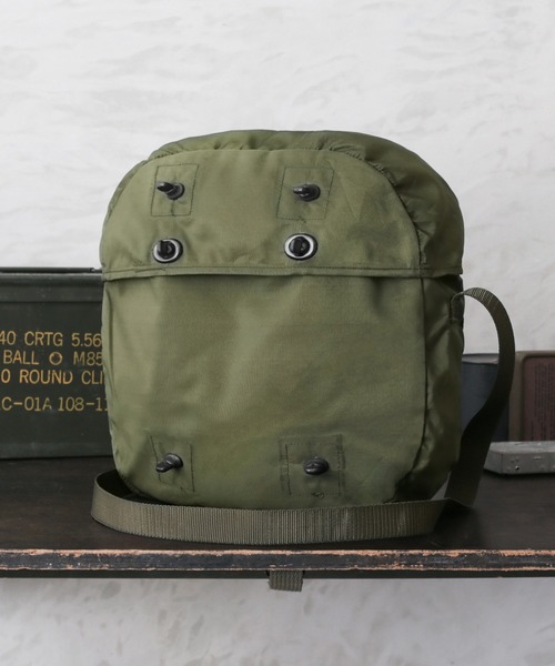 MILITARY(ミリタリー)の「実物 新品 デッドストック オランダ軍 ファーストエイド メディカル ショルダーバッグ SOLID(ショルダーバッグ・メンズ・オリーブ・ONE SIZE)」の1枚目の写真