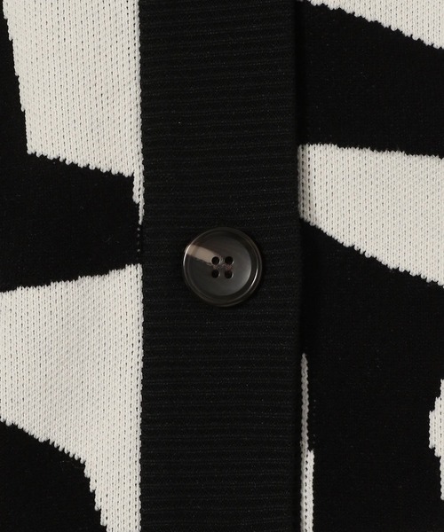 PAGEBOY（ページボーイ）の「WヤーンアソートVネックカーディガン（カーディガン/ボレロ・レディース・ブラック系その他/ブラウン系その他/ブラック/モカ/オフホワイト・FREE）」の16枚目の写真