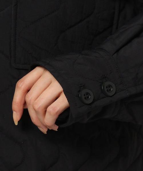 PAGEBOY（ページボーイ）の「ライトキルティングシャツジャケット（ダウンジャケット/コート・レディース・オフホワイト/ブラック・FREE）」の4枚目の写真
