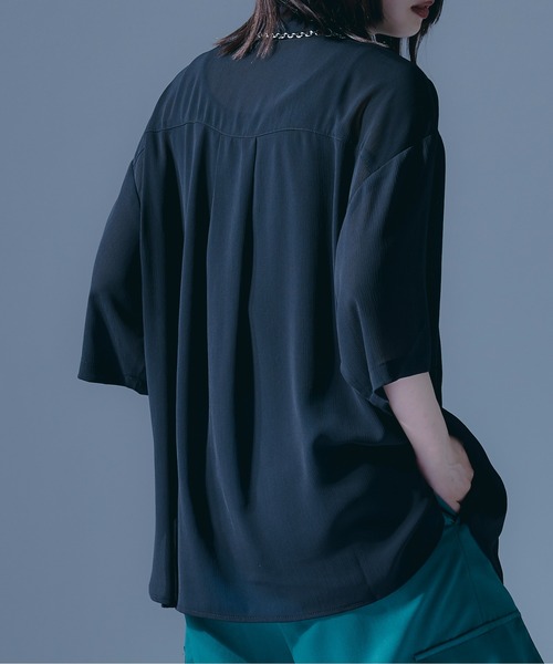 Ellno Loset（エルノロゼット）の「シアールーズシャツ（シャツ/ブラウス・メンズ・ブラック/ダークグリーン・MEDIUM/LARGE）」の7枚目の写真