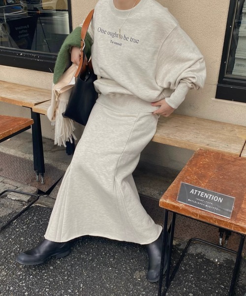 WILLFULLY（ウィルフリー）の「AW cut hem sweat depth flare SK（スカート・レディース・ヘザーグレー/オートミール・FREE）」の13枚目の写真