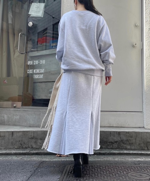 WILLFULLY（ウィルフリー）の「AW cut hem sweat depth flare SK（スカート・レディース・ヘザーグレー/オートミール・FREE）」の8枚目の写真