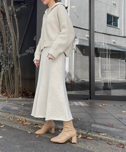 WILLFULLY（ウィルフリー）の「AW cut hem sweat depth flare SK（スカート・レディース・ヘザーグレー/オートミール・FREE）」の12枚目の写真