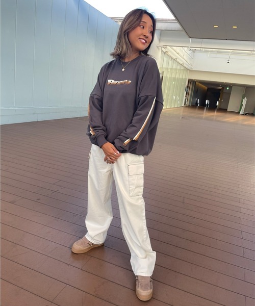 ROXY(ロキシー)の「【ZOZO限定アイテム】SLEEVE LINE PULLOVER/ロキシースウェットトレーナー(スウェット・レディース・ブラック/ブラウン/ホワイト・FREE)」の18枚目の写真