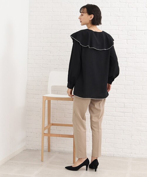 Cutie Blonde（キューティーブロンド）の「◆フリルカラーブラウス（シャツ/ブラウス・レディース・ブラック/パープル系4/ホワイト系・02/03）」の15枚目の写真