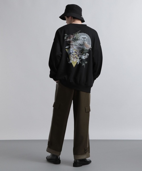 HARE（ハレ）の「バックコラージュプリントスウェット(HARE)（スウェット・メンズ・ブラック/オフホワイト/ブルー・SMALL/MEDIUM）」の5枚目の写真