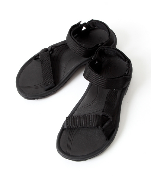 Teva（テバ）の「Teva HURRICANE XLT M（サンダル・メンズ・ブラック/レッド・26/27/25）」の2枚目の写真