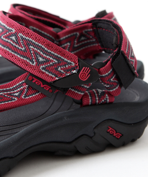 Teva（テバ）の「Teva HURRICANE XLT M（サンダル・メンズ・ブラック/レッド・26/27/25）」の14枚目の写真