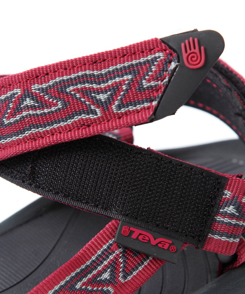 Teva（テバ）の「Teva HURRICANE XLT M（サンダル・メンズ・ブラック/レッド・26/27/25）」の15枚目の写真