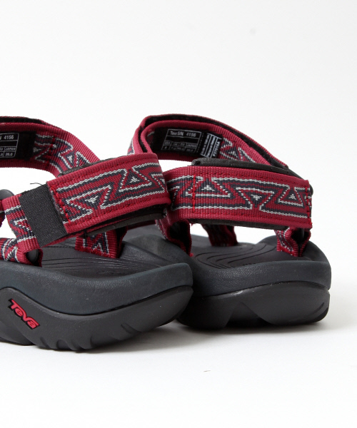 Teva（テバ）の「Teva HURRICANE XLT M（サンダル・メンズ・ブラック/レッド・26/27/25）」の16枚目の写真
