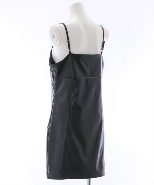 clear（クリア）の「フェイクレザーミニジャンスカ（ワンピース・レディース・チャコールグレー/ブラック/アイボリー・F）」の6枚目の写真