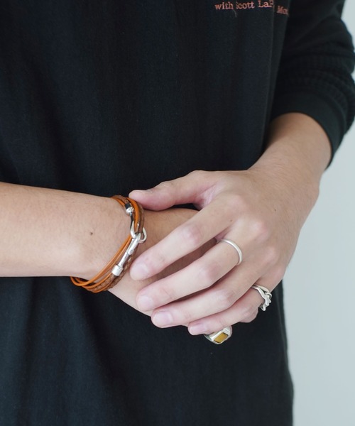 dictionary(ディクショナリー)の「【 DICTIONARY / ディクショナリー 】 レザー チョーカー ブレスレット(ブレスレット・メンズ・ブラック/ブラック系/ブラウン/ブラウン系/ダークブラウン・FREE)」の1枚目の写真