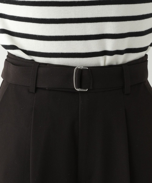 A part by（アパートバイ）の「ベルトツキタックストレートパンツ（その他パンツ・レディース・ブラック/アイボリー・MEDIUM/LARGE）」の4枚目の写真