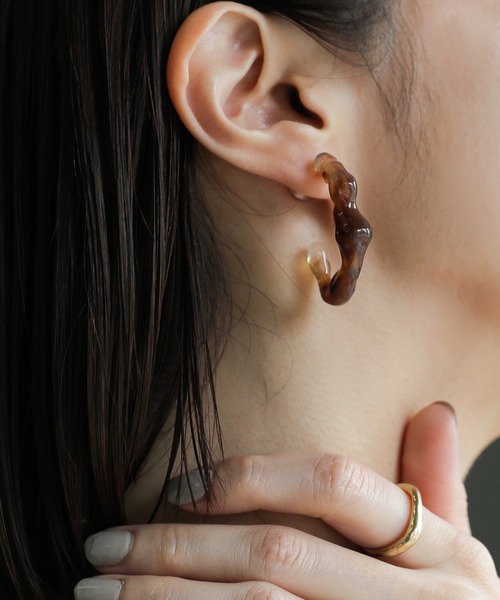 select MOCA(セレクトモカ)の「lavaクリアピアス(ピアス(両耳用)・レディース・ミント/グリーン/ブラウン・FREE)」の1枚目の写真