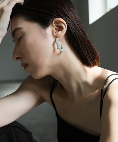 select MOCA(セレクトモカ)の「lavaクリアピアス(ピアス(両耳用)・レディース・ミント/グリーン/ブラウン・FREE)」の15枚目の写真