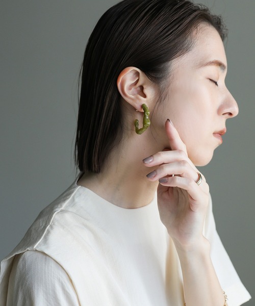 select MOCA(セレクトモカ)の「lavaクリアピアス(ピアス(両耳用)・レディース・ミント/グリーン/ブラウン・FREE)」の6枚目の写真