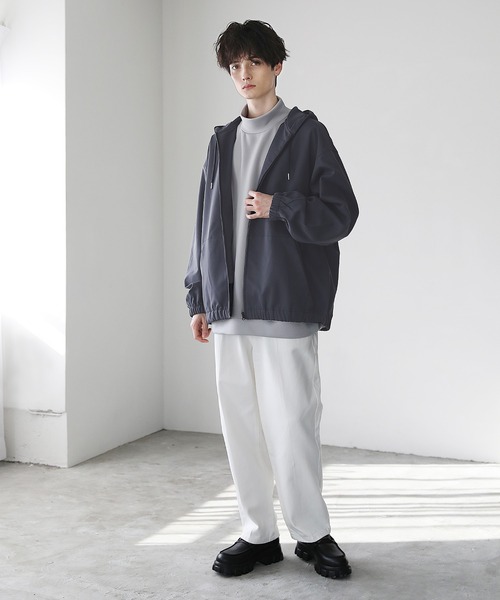 ETELIO（エテリオ）の「スムースツイル ジップアップフーデットジャケット（ブルゾン・メンズ・チャコール/ベージュ/ブルー/ブラック・S/M/L）」の9枚目の写真