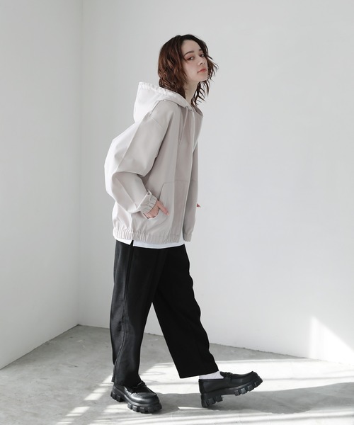 ETELIO（エテリオ）の「スムースツイル ジップアップフーデットジャケット（ブルゾン・メンズ・チャコール/ベージュ/ブルー/ブラック・S/M/L）」の13枚目の写真