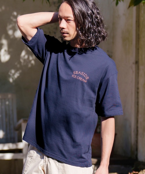 モラビトのカットソー　ブルー CAMBIO（カンビオ）の「mt8288- ビッグシルエットプリントTシャツ（ICE