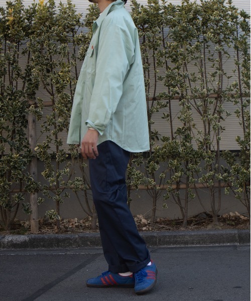 UNIVERSAL OVERALL(ユニバーサルオーバーオール)の「ワーカーシャツ / ワーカーズシャツ / ビッグシャツ / WORKER's SHIRT(シャツ/ブラウス・メンズ・ブラック/ベージュ/セージグリーン・M/XL/L)」の10枚目の写真