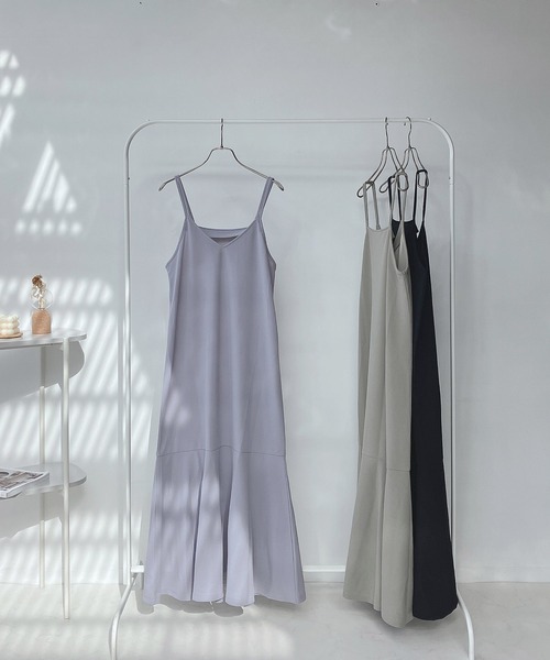 AS KNOW AS plus（アズノゥアズプラス）の「○前後OK!! マーメイドキャミワンピース（ワンピース・レディース・ブラック/サックスブルー/ライトグリーン・FREE）」の12枚目の写真