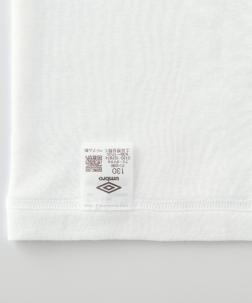 UMBRO(アンブロ)の「UMBRO/アンブロ BOY'S Vネックスリーブレス 2枚組 キッズ 男の子(その他アンダーウェア/インナー・キッズ・ブラック/ホワイト・140/160/170/130/150)」の5枚目の写真