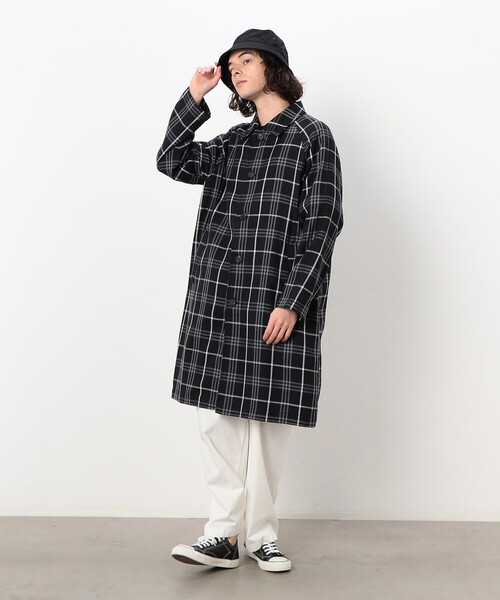 Purple&Yellow（パープルアンドイエロー）の「チェック ラグランコート（ステンカラーコート・メンズ・ホワイト/ブラック・SMALL/MEDIUM/LARGE）」の19枚目の写真