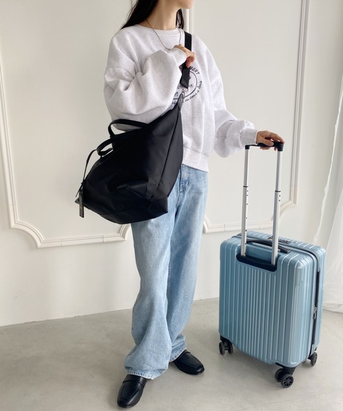 wears（ウェアーズ）の「大容量 無地トラベルボストンバッグ トートバッグ ショルダーバッグ（トートバッグ・レディース・グレイッシュベージュ/ブラック/グレー/ピンク・FREE）」の6枚目の写真