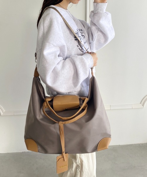 wears（ウェアーズ）の「大容量 無地トラベルボストンバッグ トートバッグ ショルダーバッグ（トートバッグ・レディース・グレイッシュベージュ/ブラック/グレー/ピンク・FREE）」の13枚目の写真