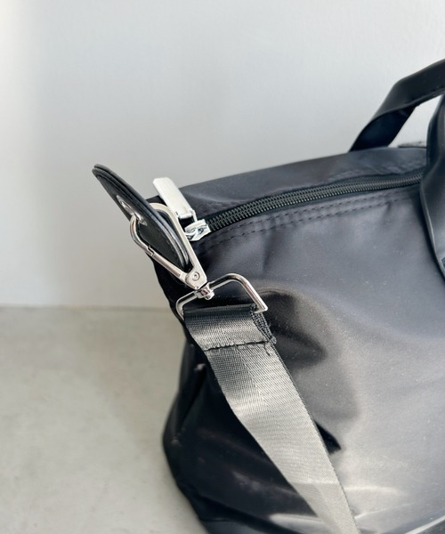 wears（ウェアーズ）の「大容量 無地トラベルボストンバッグ トートバッグ ショルダーバッグ（トートバッグ・レディース・グレイッシュベージュ/ブラック/グレー/ピンク・FREE）」の10枚目の写真