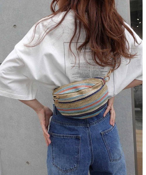 CORNERS（コーナーズ）の「レインボーボディバッグ（ボディバッグ/ウエストポーチ・レディース・ブルー/ピンク・FREE）」の5枚目の写真