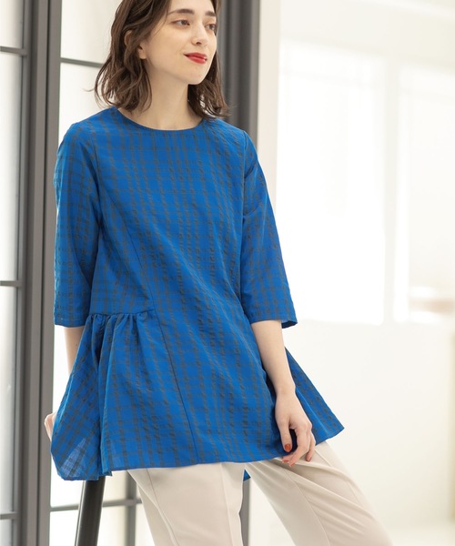 OPAQUE.CLIP（オペークドットクリップ）の「◆サッカーチェック チュニックブラウス【洗える】（チュニック・レディース・ホワイト系/ブルー/ネイビー・40/42/38）」の13枚目の写真