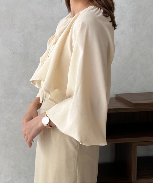 apres jour clair(アプレジュールクレア)の「【apres jour clair】ロングスリーブボレロブラウス【ZOZOTOWN限定アイテム】(シャツ/ブラウス・レディース・アイボリー/ベージュ・フリー/X-LARGE)」の5枚目の写真