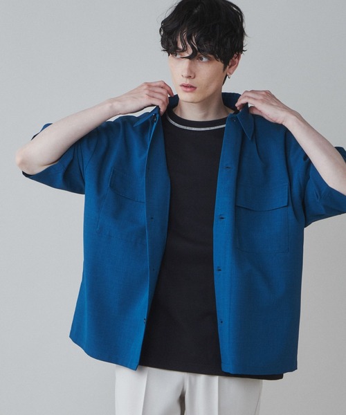 LUCY（ルーシー）の「LUCY/【セットアップ対応】イージーケア フラップポケットBIGシャツ（シャツ/ブラウス・メンズ・ブラック/ブルー/ライトグレー/ブラック系その他・MEDIUM/LARGE）」の4枚目の写真