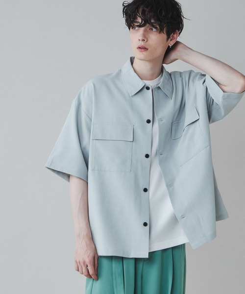 LUCY（ルーシー）の「LUCY/【セットアップ対応】イージーケア フラップポケットBIGシャツ（シャツ/ブラウス・メンズ・ブラック/ブルー/ライトグレー/ブラック系その他・MEDIUM/LARGE）」の3枚目の写真