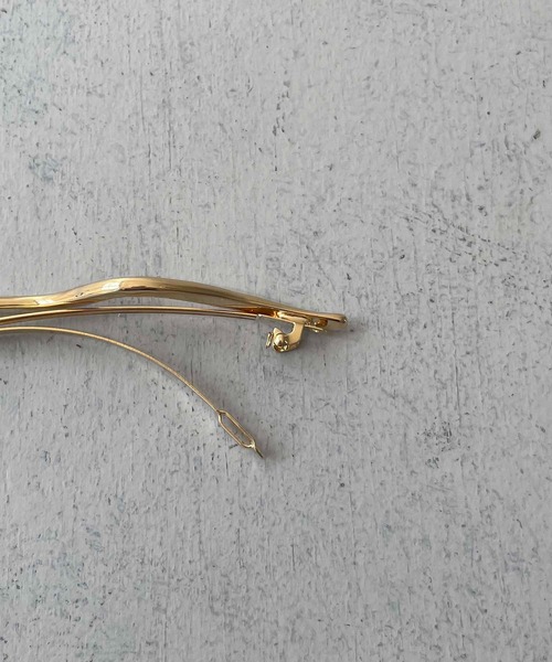 cheriella（シェリエラ）の「【cheriella】ウェーブラインメタルバレッタ（バレッタ/ヘアクリップ・レディース・ゴールド・FREE）」の9枚目の写真