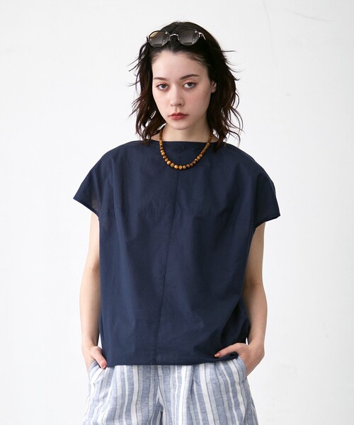 J.PRESS YORK STREET(ジェイプレスヨークストリート)の「【WOMEN】ドルマンブラウス(シャツ/ブラウス・レディース・グレー系/ネイビー系/レッド系/ライトグレー系/ブルー系・F)」の1枚目の写真