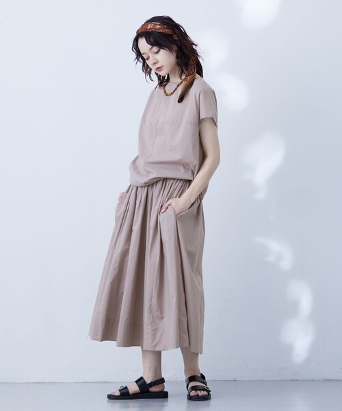 J.PRESS YORK STREET(ジェイプレスヨークストリート)の「【WOMEN】ドルマンブラウス(シャツ/ブラウス・レディース・グレー系/ネイビー系/レッド系/ライトグレー系/ブルー系・F)」の16枚目の写真